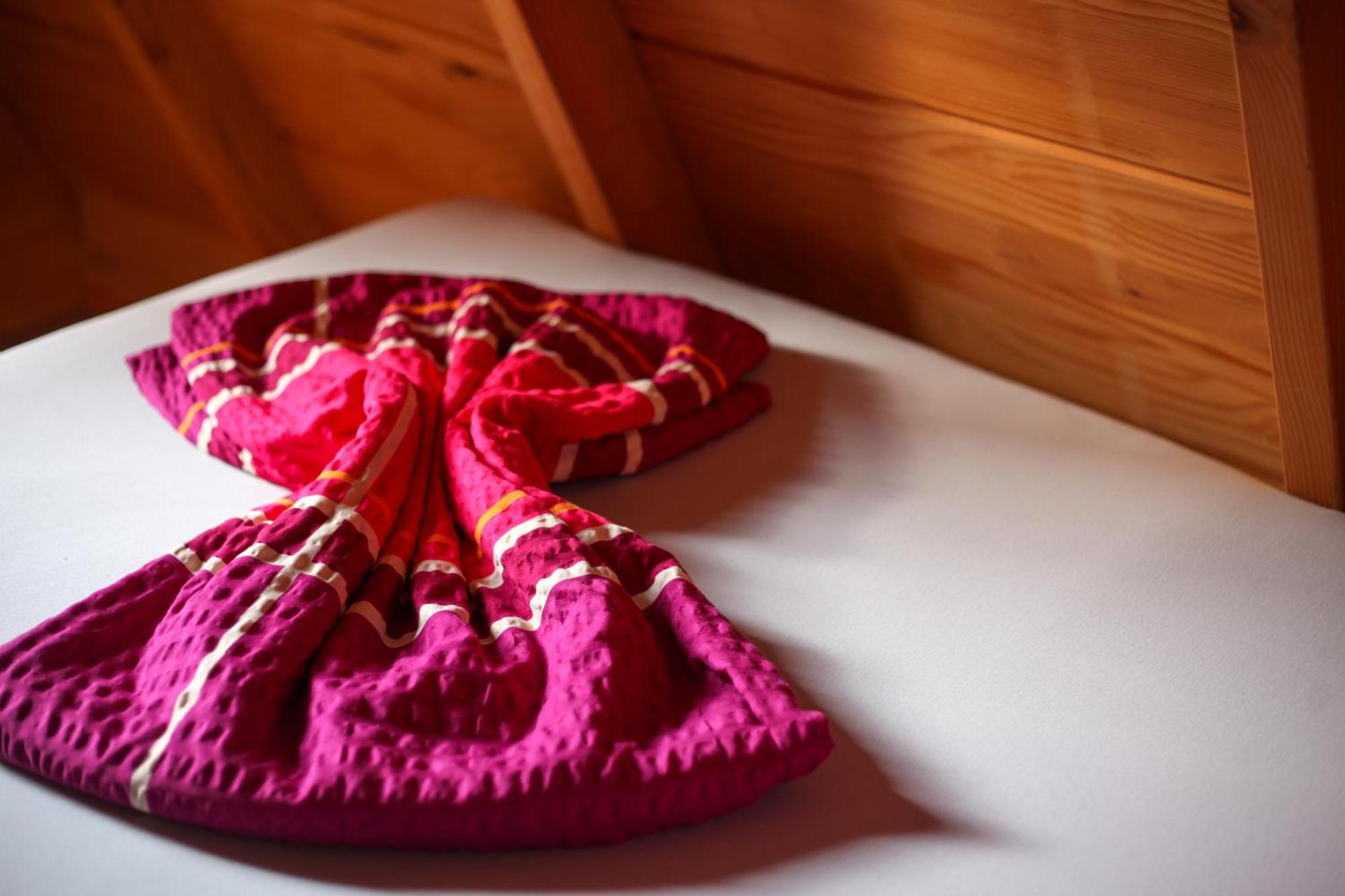 Rooms & Glamping Lana Haus Licko Petrovo Selo Exterior foto